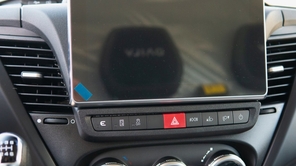 IVECO Daily 35S18 V FURGON