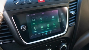 IVECO Daily 35S18 V FURGON