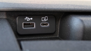 IVECO Daily 35S18 V FURGON