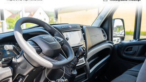 IVECO Daily 35S18 V FURGON